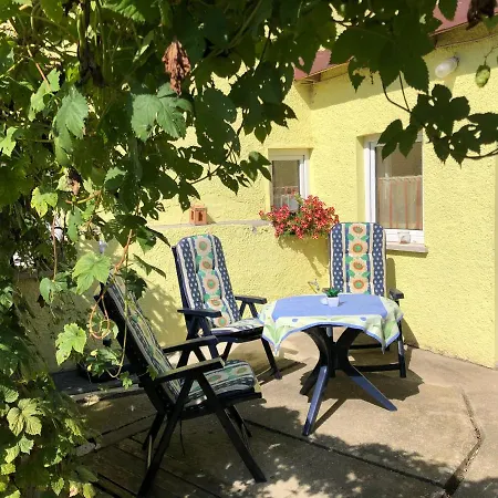 Weiher 1 Tatil Evi