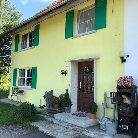 Tatil Evi Weiher 1 Rot an der Rot
